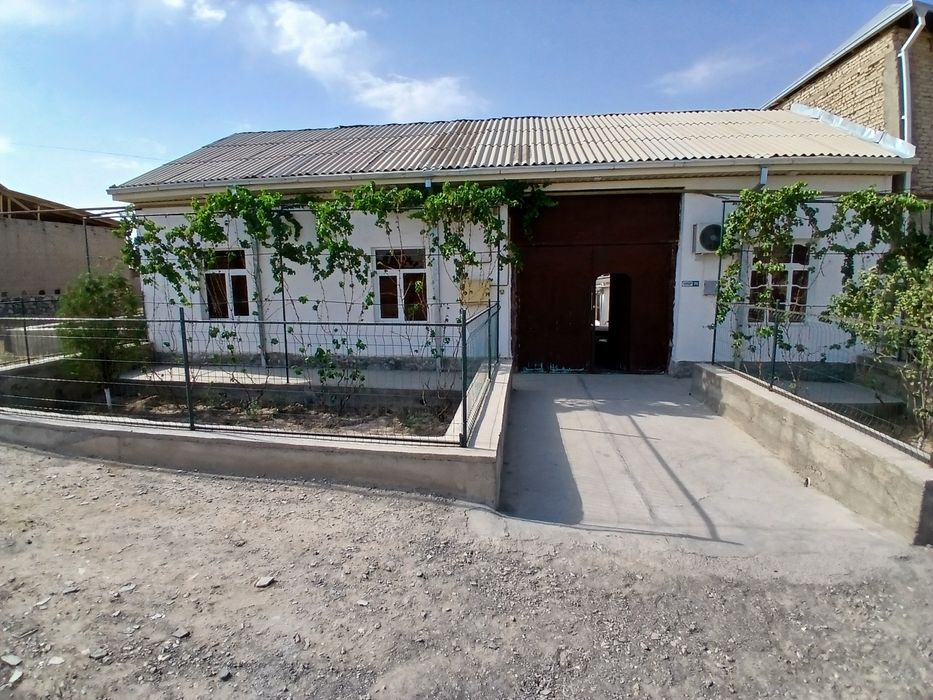 Varxod savxozda bovli sotiladi 4 soʻtix