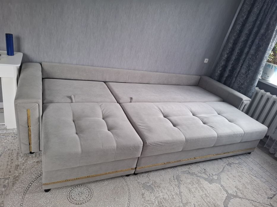 Продам диван прямой