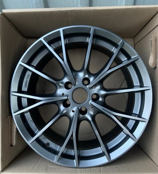 Бмв G20/G30 джанти МАК 18 цола