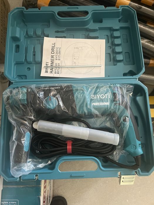 Перфоратор BIYOTI  1050в