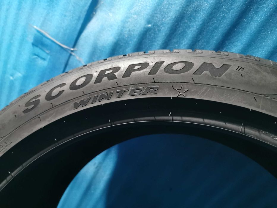 275/40 R22 - pirelli m+s 2 bucati