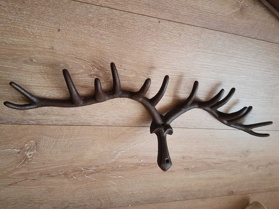 Огромна чугунена закачалка за дома и хижата– 63см