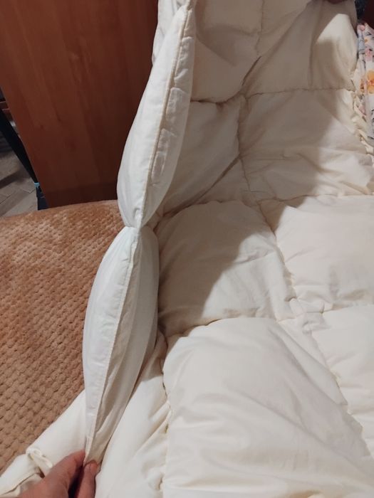 Pilotă + 3 cearceafuri de pilotă