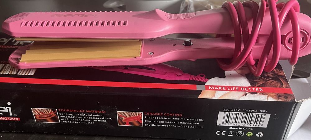 Продаю утюжок гофре