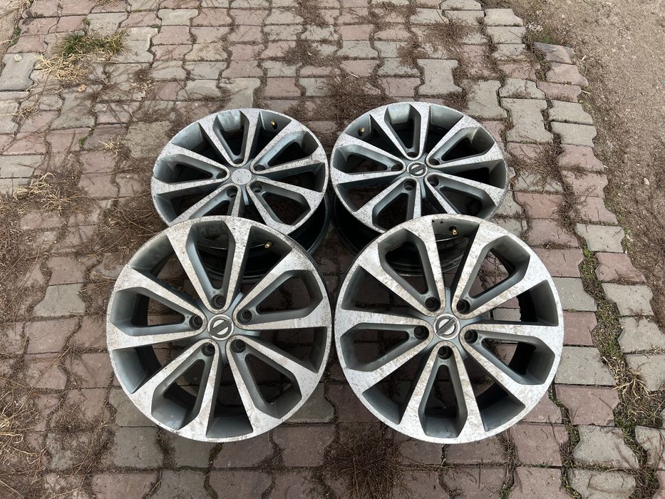 Диски от Nissan R18 5x114/3