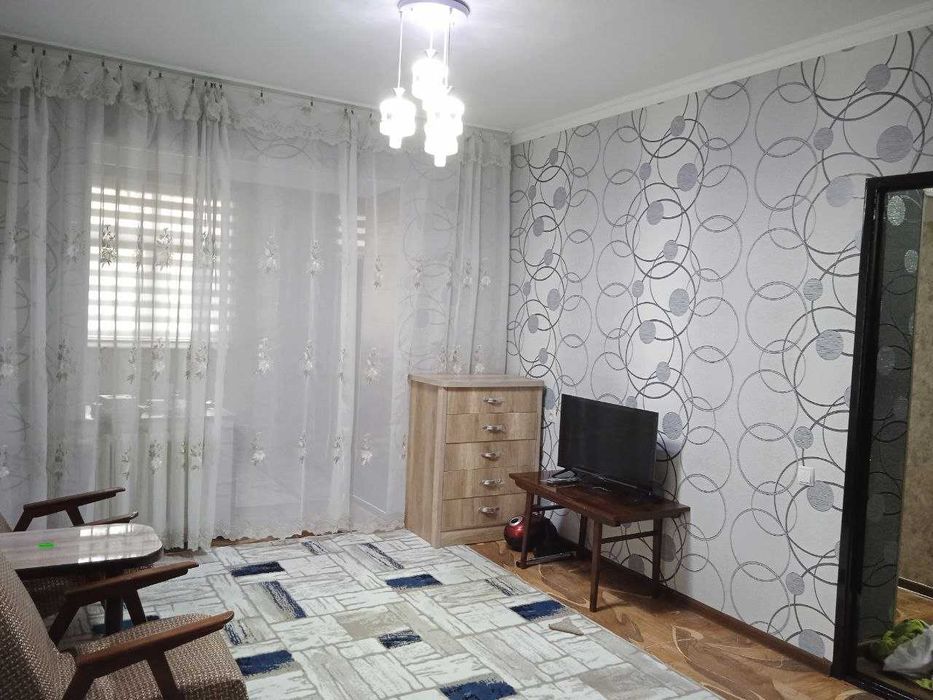 Своя Евро квартира Ц-2 Алайский базар, укомплектована !!!