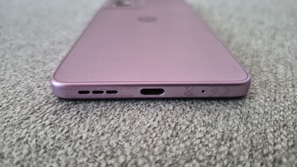 Motorola Moto G24 Pink