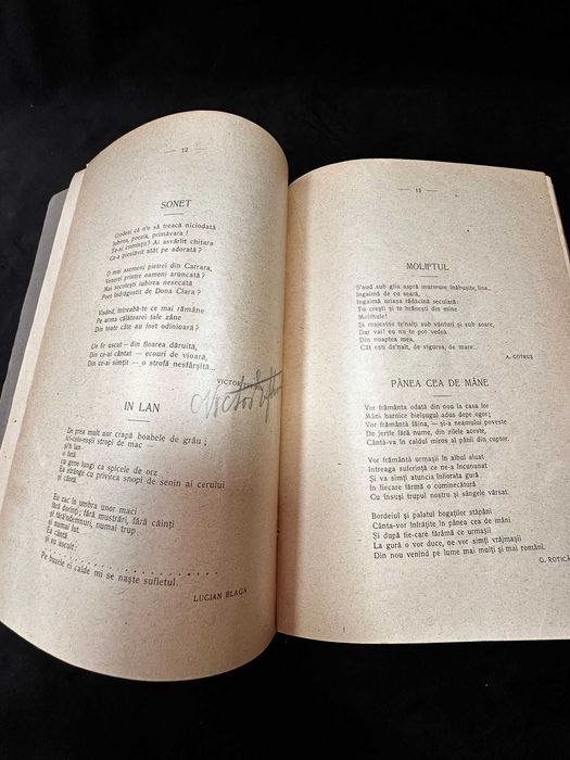 Șezătorile Scriitorilor Români în Ardeal și Banat , publicata in 1923