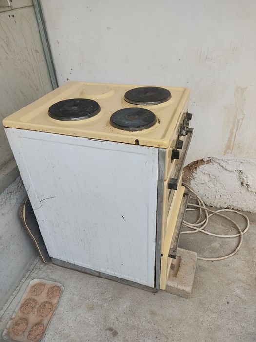 Elektr Plita sotiladi