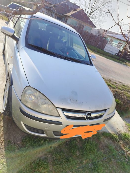Vând Opel Corsa ,