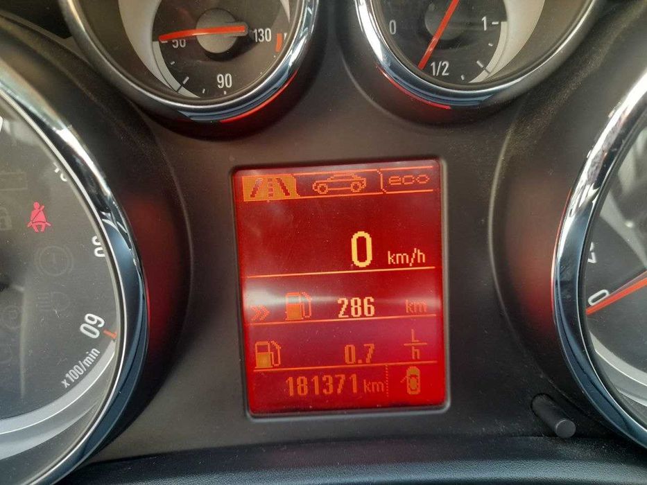 Продавам Opel Astra 2015 | 1.6 CDTI | 6-степенна КП | Пълен фул екстри
