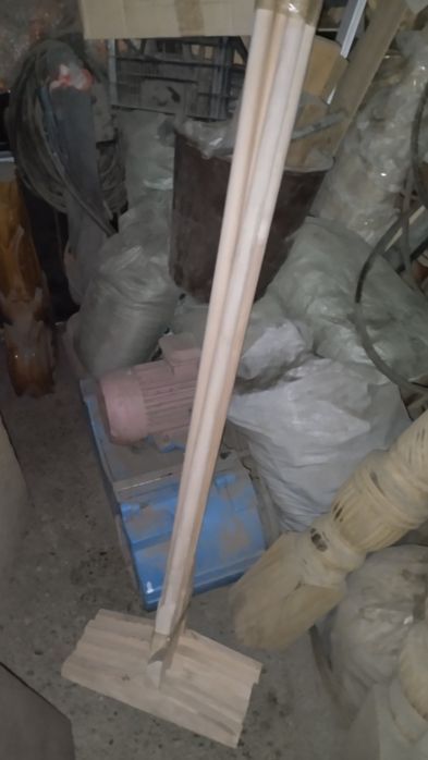 Продам швабры деревянные