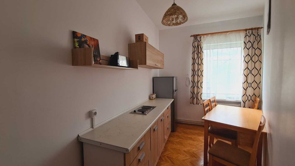 Apartament cu 2 Camere la casa, de inchiriat