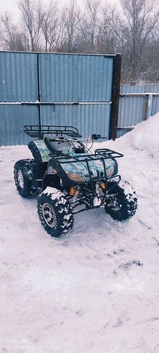 Квадроцикл на ходу 9.л.с