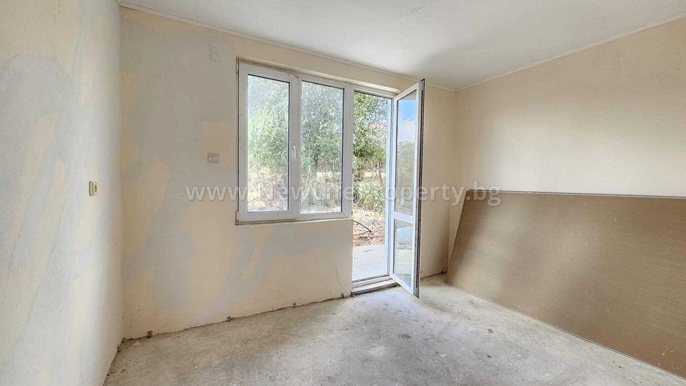 Продава се Къща в с. Дюлево, Област Бургас - 70 кв.м за 786 €/кв.м - Снимка #12