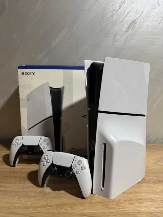 PS5 DISC slim 1TB и 30 игри