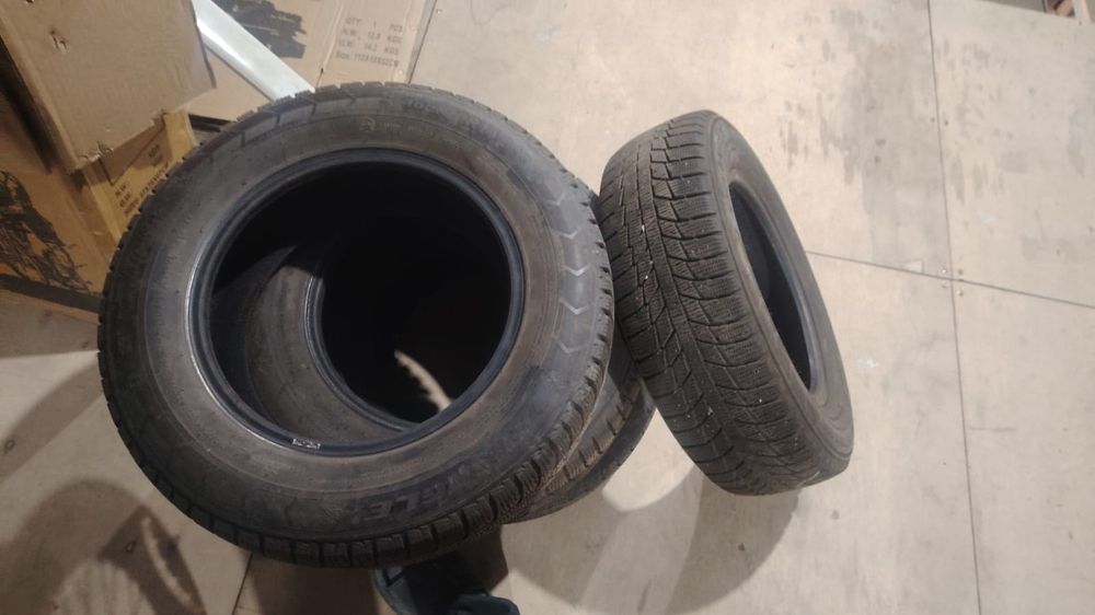 Продам  зимние шины для авто