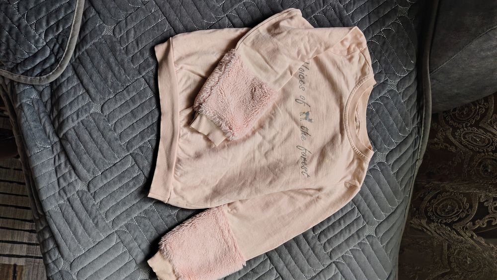 Продам  вещи на девочку