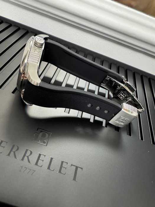Perrelet Moonphase - automatic/40mm/service 2025