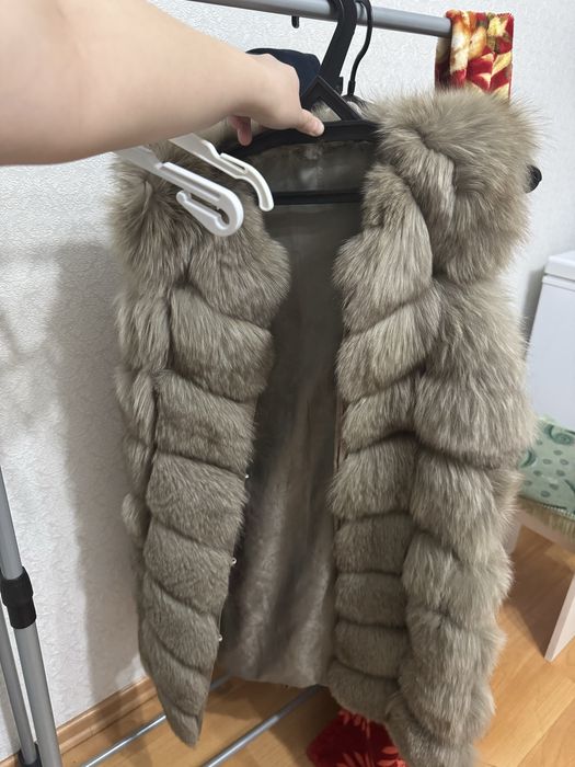 Продам жилетку писец