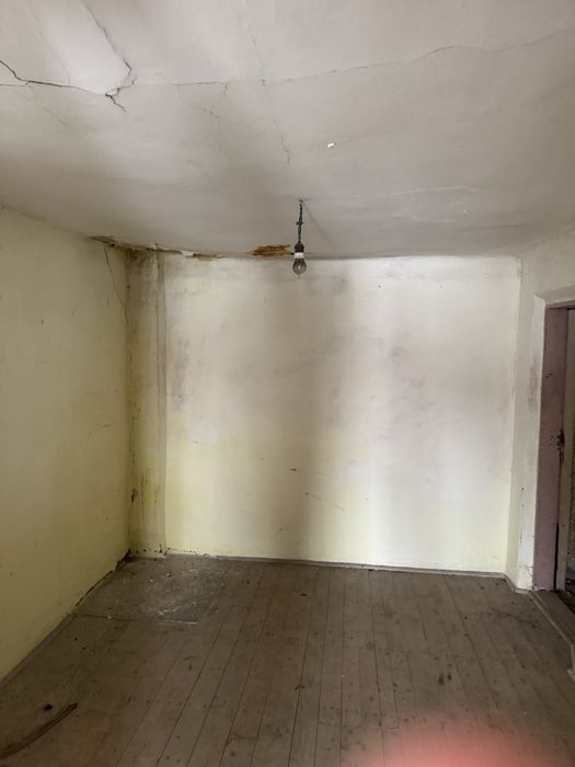 Casă rustică, perfectă pentru renovare, în zonă calmă și verde