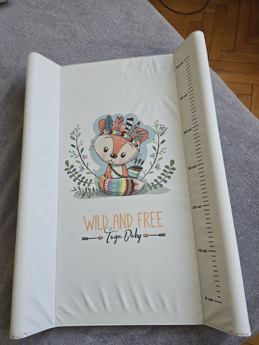 Бебешки повивалник и стойка за вана