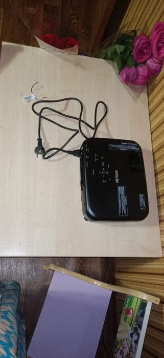 Проектор Epson EB-S02 новый в упаковке