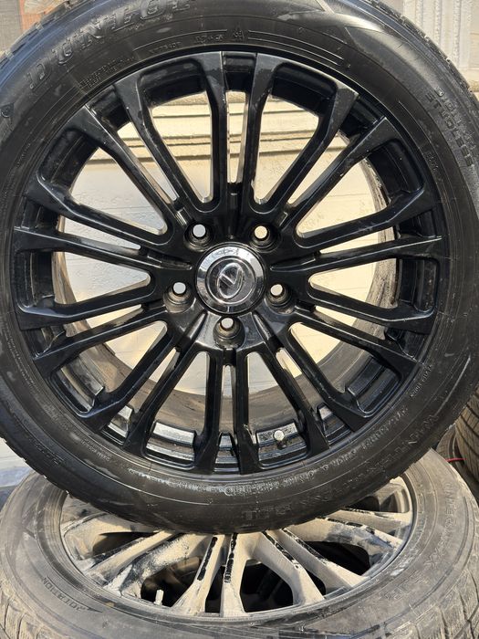 Диски с шинами в комплекте