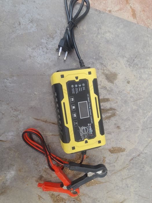 Аккумлятор зариактчик