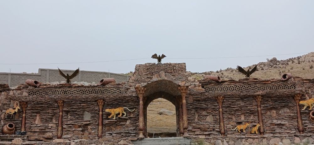 Вадападлар тог тошларидан