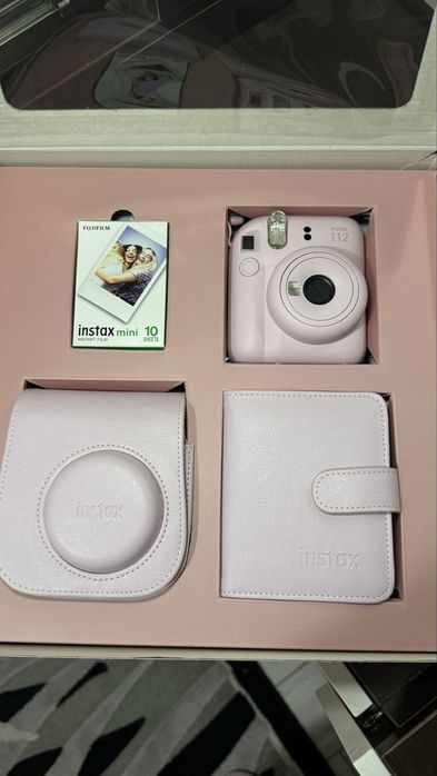 Instax Mini 12 подарочный набор