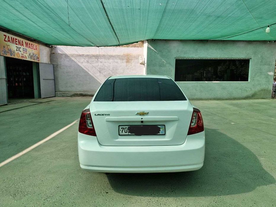 Gentra mexanika oq rang, zavodskoy metan bor