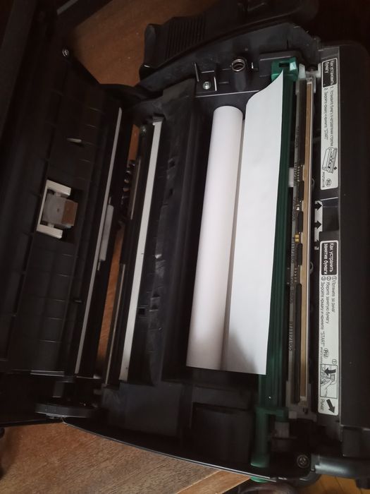 продам факсовый аппарат б.у.