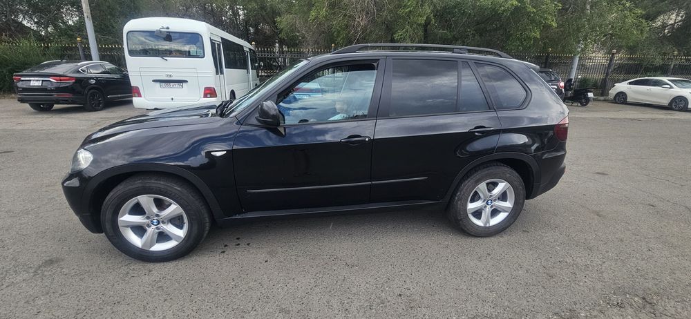 Продам BMW X5 e70