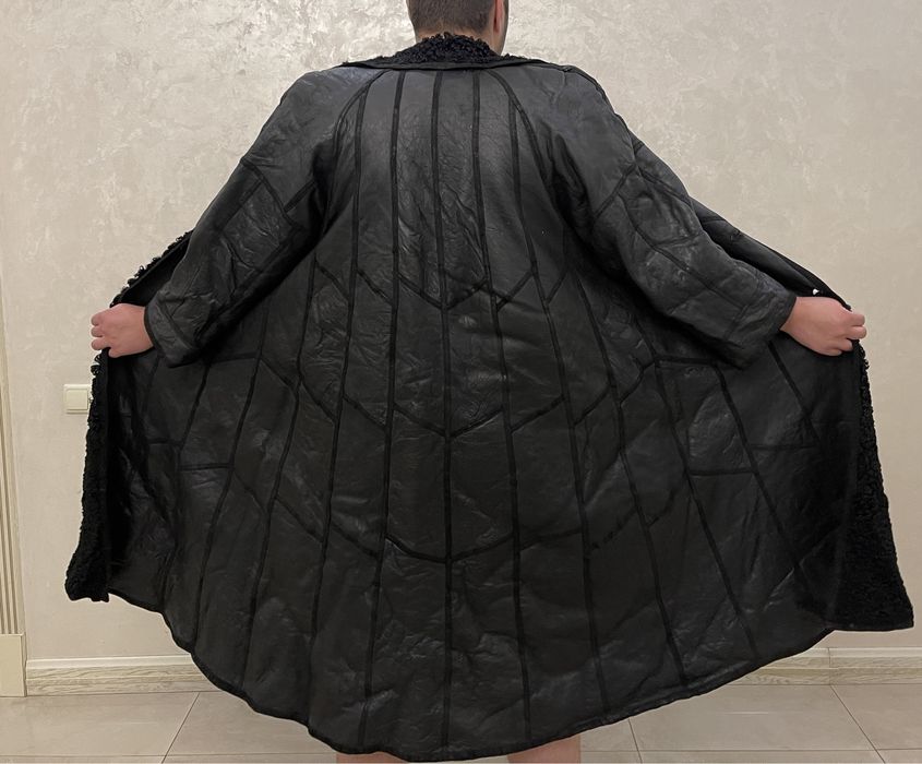 Шуба кожа-каракуль!