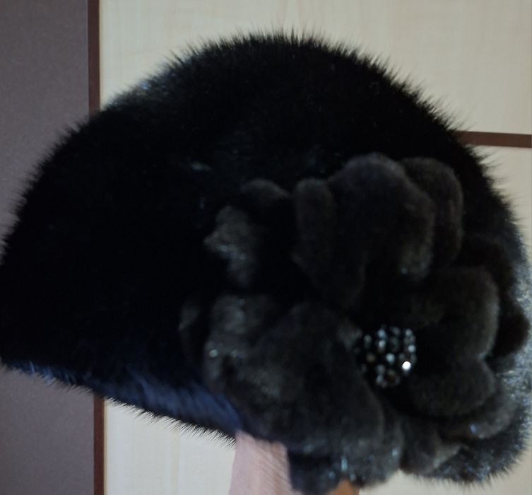 Продам норковый берет