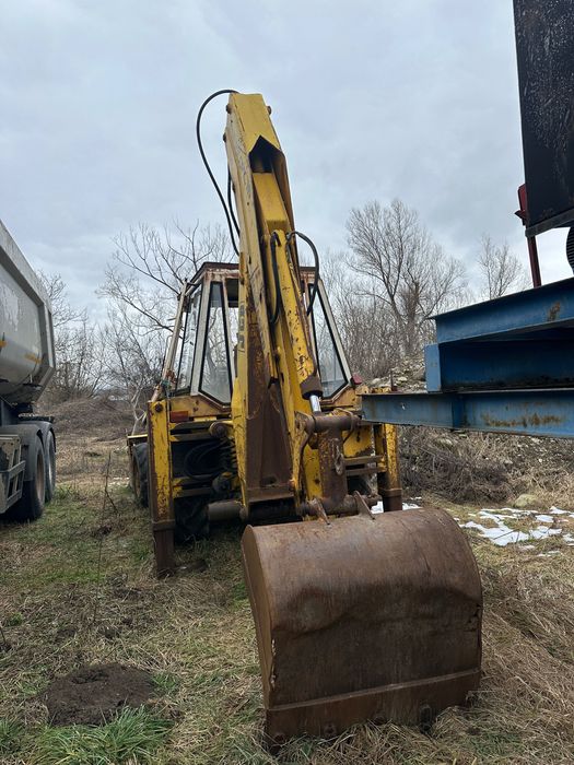 Buldoexcavator JCB 3CX-4