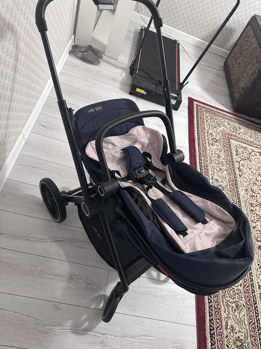 Продам детскую коляску