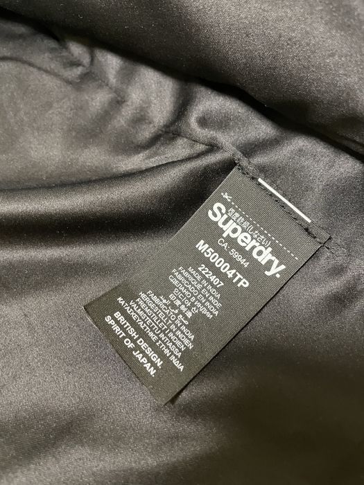 Продавам Сако/Палто Superdry