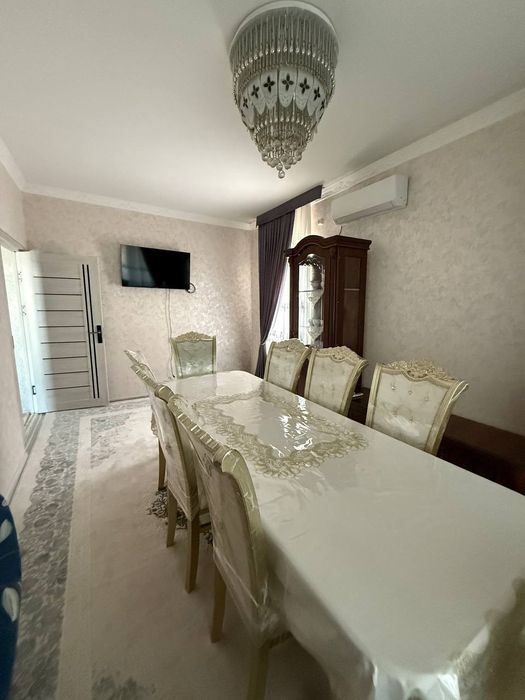 Продаётся квартира Сергелинский р-н Куйлюк массив 6 2/5/5 58м²