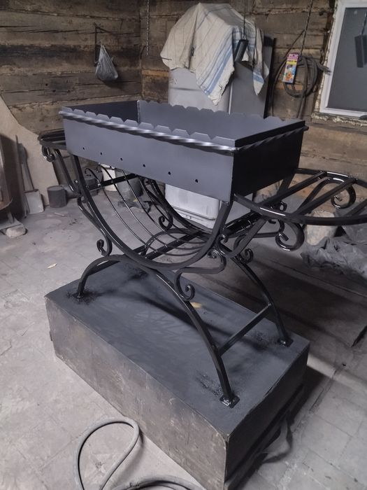 Продам мангал новый