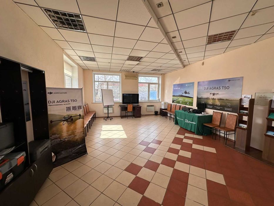 В продаже промбаза  Абая 203/1