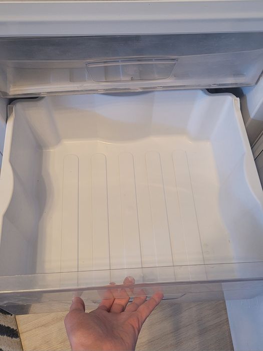 Холодильник Indesit BIA 18