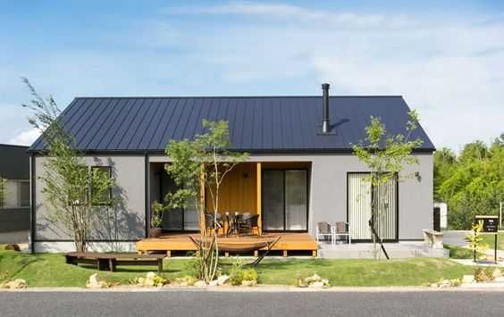 Case pe structura metalica