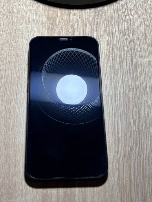 Vând iphone 12, 64GB