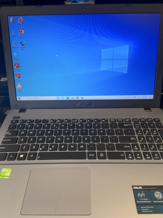 Laptop Asus R510 I7