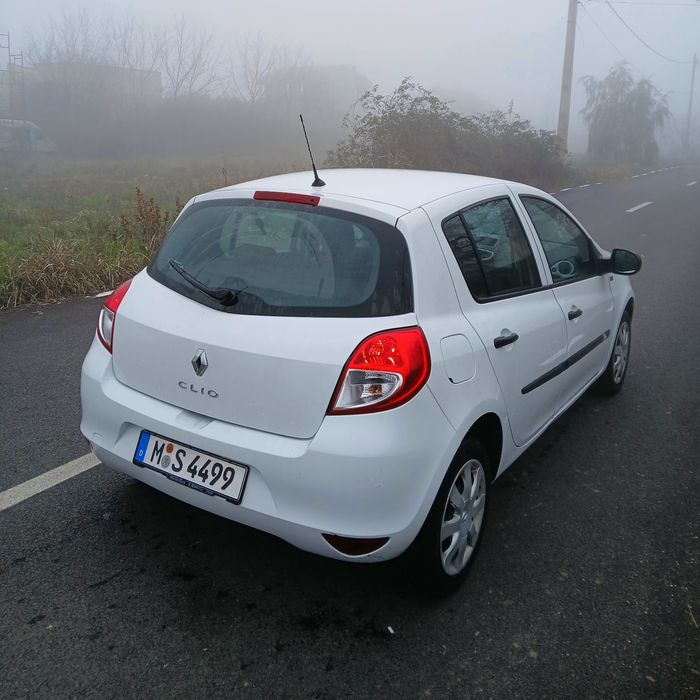 Renault Clio Euro 5 _2013