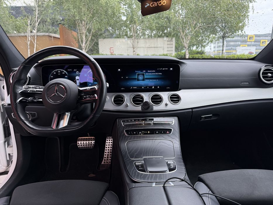 Mercedes E300de 4MATIC AMG Line Plug-In Hybrid / 306CP / TVA / Facelift / 2021