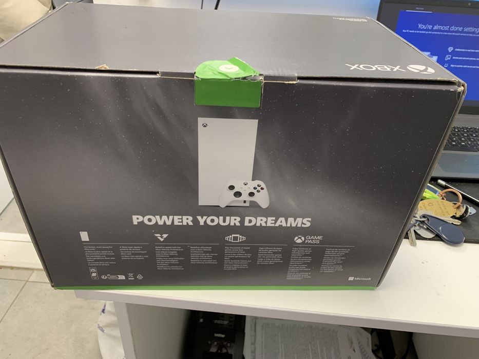 Consola Gaming Xbox series X 1Tb sigilata
