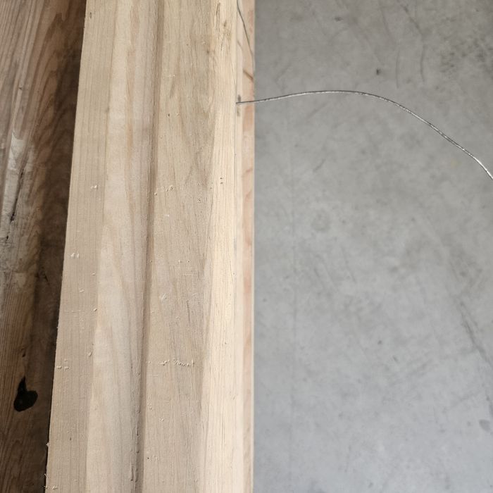 Плинтус деревянный